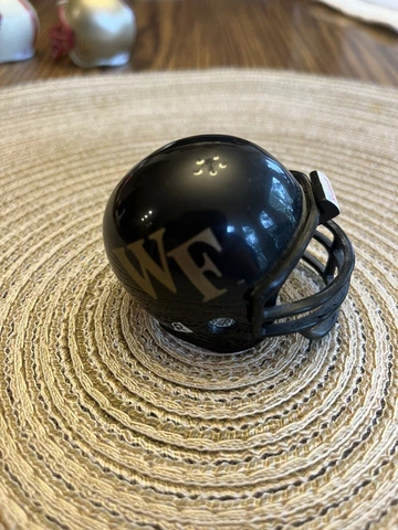 Wake Forwst Demon Deacons Pocket Pro football Helmet Cover