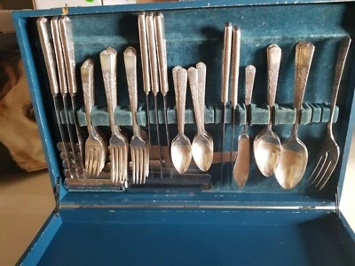 cubiertos  Foto 1 de 2