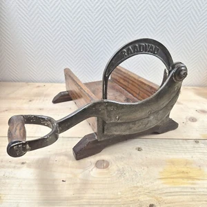 Antigua cortadora de pan RAADVAD cortadora de hierro fundido cortadora cortadora - Imagen 1 de 11