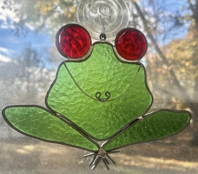 Large Vtg  70's  Leaded Stained Glass FROG Suncatcher 8"  Dimensional Red Eyes - Image 1 of 4