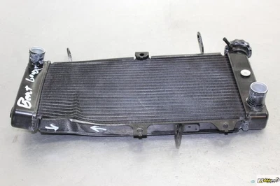 Радиатор двигателя радиатор двигателя радиатор 2017 Suzuki Sv650 изогнутый Sv 650 17-21 оригинальный  - Изображение 1 из 4