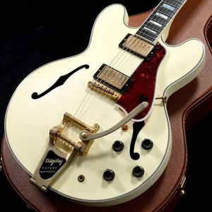 Gibson Limited Run ES-355 Bigsby VOS Classic White 2016 Used Electric Guitar - Picture 1 of 10
