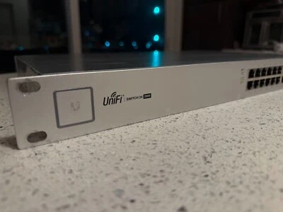 Ubiquiti Networks UniFi (US24250W) 24 Port Rack Mountable Ethernet Switches - Image 1 of 3