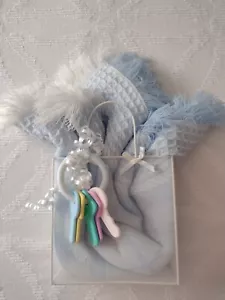 Gift set Baby blanket and teether for boys - Picture 1 of 6