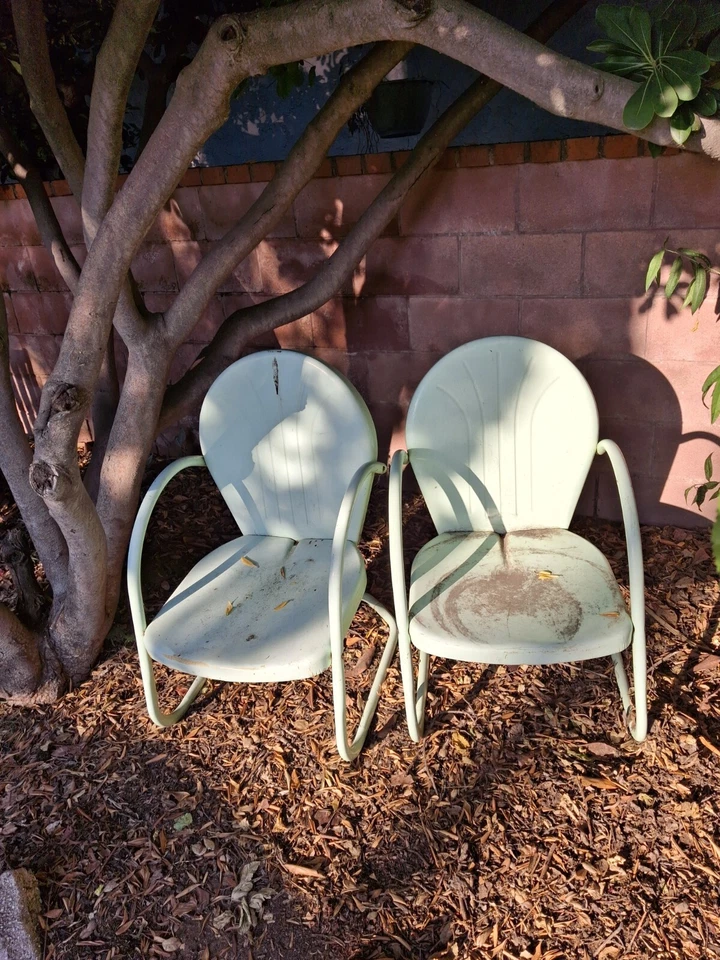 Cadeira de motel vintage verde claro - Imagem 1 de 1