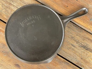 Vollrath Cast Iron #7 Fully Marked Skillet - Picture 1 of 10
