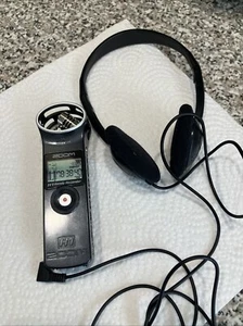 ZOOM H1 HANDY DIGITAL AUDIO RECORDER MP3/WAV WORKS plus bonus - Picture 1 of 13