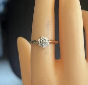 9ct Yellow Gold 0.25ct Diamond Cluster Ring, UK Size P 1/2, 1.6g - Picture 1 of 4