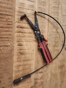 SNAP ON TOOLS  Remote Ratcheting Hose Clamp Pliers with Flexible Cable SHCP1B - Picture 1 of 12