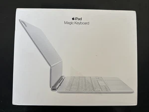 Klawiatura Apple Magic do iPada Air 11 cali 2025 (M3) MDFV4LL/A biała - Zdjęcie 1 z 6