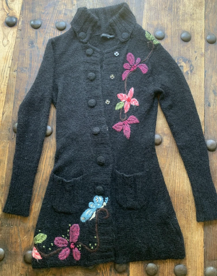 Cárdigan largo Peppe Peluso suéter para mujer pequeño floral bordado mezcla de lana Foto 1 de 4