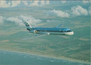 Aviation Postcard - KLM Royal Dutch Airlines Fokker 100 Aeroplane Ref.RR16810 - Picture 1 of 2