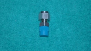 Swagelok Connettore maschio 3/8 pollici Tubo OD x 1/4 di pollice NPT maschio (SS-600-1-4) - Foto 1 di 1