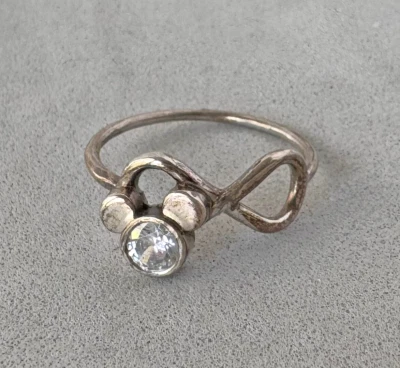 Anillo Infinito Disney Mickey Mouse Plata Esterlina y Circonita cúbica Talla 7;X893 Foto 1 de 4
