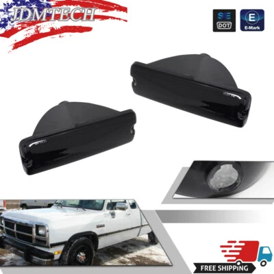 Turn Signal Light For 91-93 Dodge D250 W250 Plastic Lens LH & RH Below Headlamps - Image 1 of 4