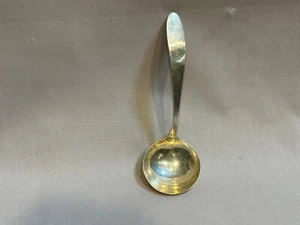 Manchester Pilgermuster Sterlingsilber Muster oder Sause Soßenkelle. 4 1/2"  - Bild 1 von 2