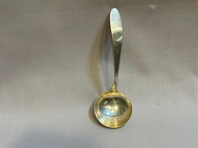 Patrón de peregrino Manchester patrón de plata de ley o cucharón de salsa Sause. 4 1/2"  Foto 1 de 2