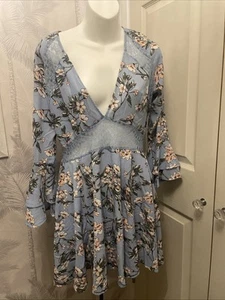 Boohoo Size 12 Tunic Cut Out Lace Detail - Picture 1 of 5