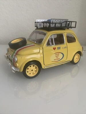 Authentic FIAT 500 Burago GOLD COLLEZIONE 1:16 (From Bari to Pechino) Italian - Image 1 of 4