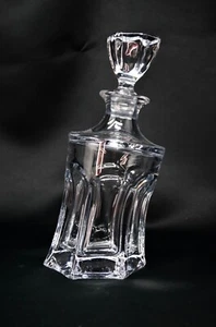 Decanter Vodka  Whiskey Cognac 23 oz / 700 ml Wine Carafe Czech Bohemian Crystal - Picture 1 of 4