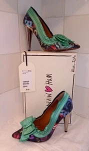 H&M LANVIN FLORAL MULTI GREEN SATIN BOW COURT SHOES SILVER HEELS SIZE 7 EUR 40 - Picture 1 of 12