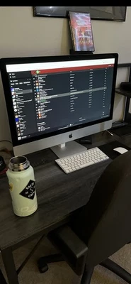 Computadora Apple iMac A1418, Intel Core I5, 1,4 GHz, 8 GB de memoria, disco duro de 500 GB Foto 1 de 4