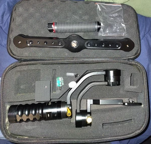 Estabilizador de cardán estable sin escobillas de 3 ejes portátil AFI VS-3SD PRO para DSLR - Imagen 1 de 4