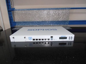 Dispositivo de seguridad firewall Sophos SG230 Rev 1 - Imagen 1 de 4