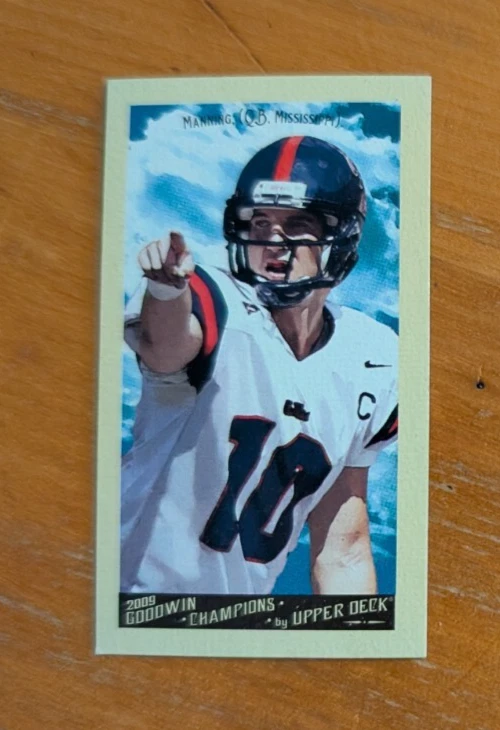 2009 Upper Deck Goodwin Champions Mini #57 Eli Manning Giants - Image 1 of 1