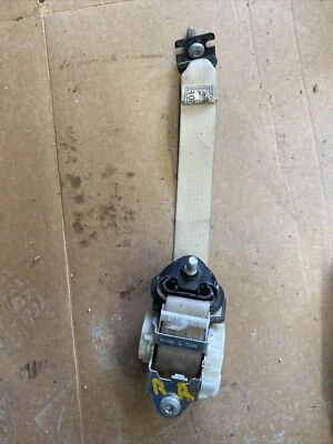 Cinturón de seguridad trasero derecho Cadillac Escalade ESV 2007-2009 OEM Foto 1 de 2