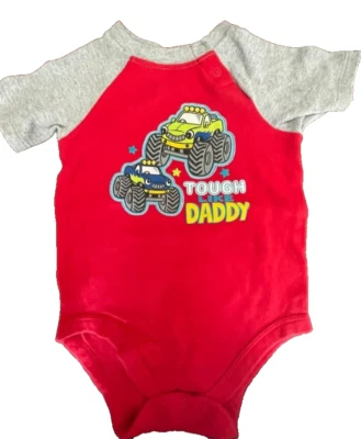 Monster Truck "Tough Like Daddy" bordado de una pieza rojo niño infantil talla 18 meses Foto 1 de 3