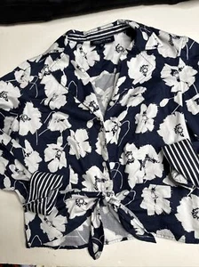 Jones New York Front Tie Navy White Floral Blouse 2-way Sleeves Sz. PL - Picture 1 of 3
