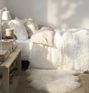 Genuine Sheepskin Rug Ivory White Sheep Skin Fur - Sheep Rug 2 X 3.5 ft - Picture 1 of 4