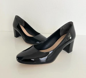 Stuart Weitzman Patent Leather Round Toe Pump Black Classic Workwear Women's 6.5 - Picture 1 of 12