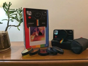 MINT Polaroid Now + Plus Instant Camera Generation 2 I-Type w/ Filters! - Picture 1 of 7