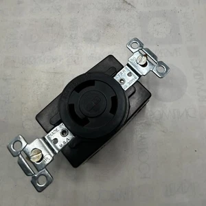 Bryant 71030-FR Verriegelungsbuchse 30A 125/250V L10-30R schwarz ⭐ - Bild 1 von 6