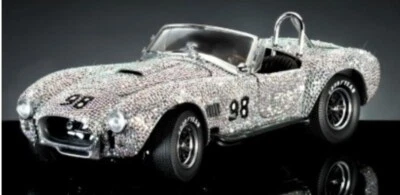 Franklin Mint Ultimate 1966 Shelby Cobra S/C con 6000+ cristales de Swarovski 1:24  Foto 1 de 4