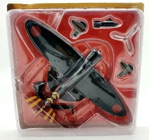EBOND Aereo militare Aichi D3A1 Type99 Carrier Bomber Model 11- Scala 1/72 0056. - Foto 1 di 1