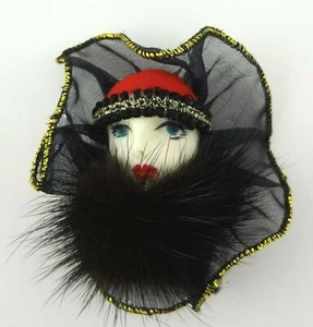 Vintage Art Deco "Uptown Girl"" Lady Face Anstecknadel / Brosche - Bild 1 von 5