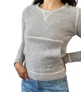 CHANEL Vintage P40881 CC Logo Knit Top #38 Sweater Gray Pullover Cashmere - Picture 1 of 13