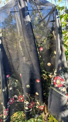 Bufanda envolvente chal de algodón para mujer bordado floral nueva Foto 1 de 4