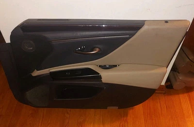 2019-2022 LEXUS ES300H FRONT RIGHT PASSENGER SIDE DOOR PANEL TRIM TAN/BLACK OEM - Image 1 of 4