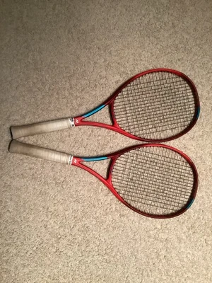 Tennisschläger , 2 Stück  Pro Schläger  80,00€ - Bild 1 von 4