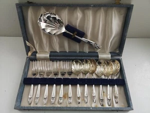 Olympic Regalia Sheffield Cutlery Set - 5 Forks, 6 Spoons, 1 Serving in Case - Picture 1 of 8