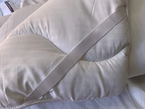 MATTRESS TOPPERS LUXURY MICROFIBRE COVER QUALITY BARGAIN PRICED SLIGHT SECONDS - Picture 1 of 8