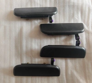 Set 4 Left Right Exterior Outside Door handle Black for Suzuki Alto - Picture 1 of 3
