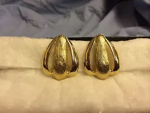 Vintage signierte Bluette Made in France goldfarbene Ohrclips - Bild 1 von 7
