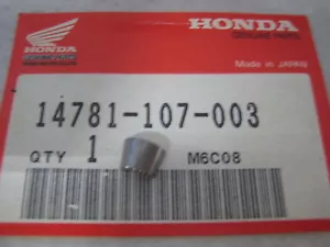NOS OEM Honda Intake Valve Cotter 1970-08 MotoSport100 XL250 XR75 14781-107-003 - Picture 1 of 5