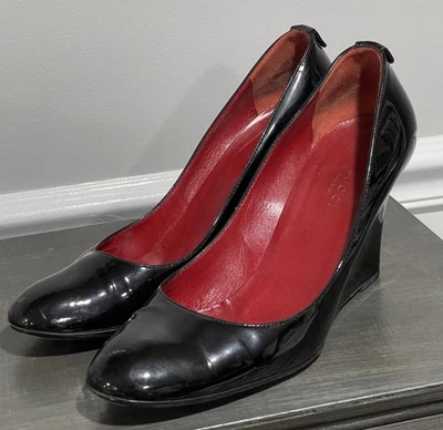 GUCCI Black Patent Leather Wedge Heel Logo Pump Shoes Heels Italy  9.5 B - Image 1 of 4