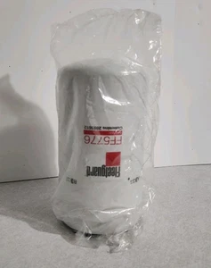 New Fleetguard FF5776 Fuel Filter / ISX Cummins 2893612 Compatible / Pack of 4 - Imagen 1 de 4